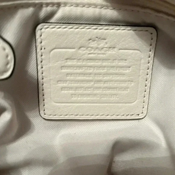 Coach bag(rare) - Picture 12 of 15
